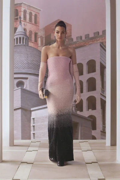 Look 30